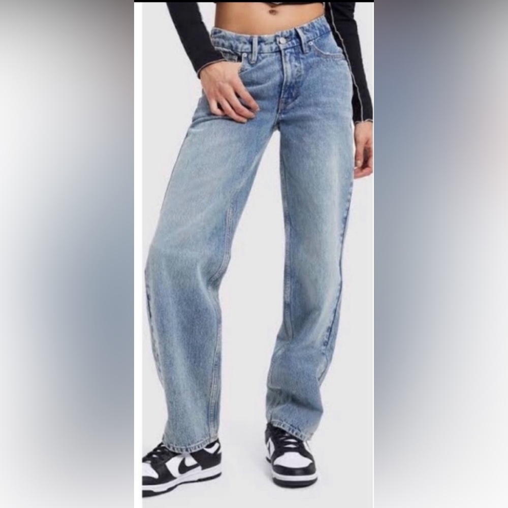 Good American Good 90’s jeans. Excellent gently used condition.